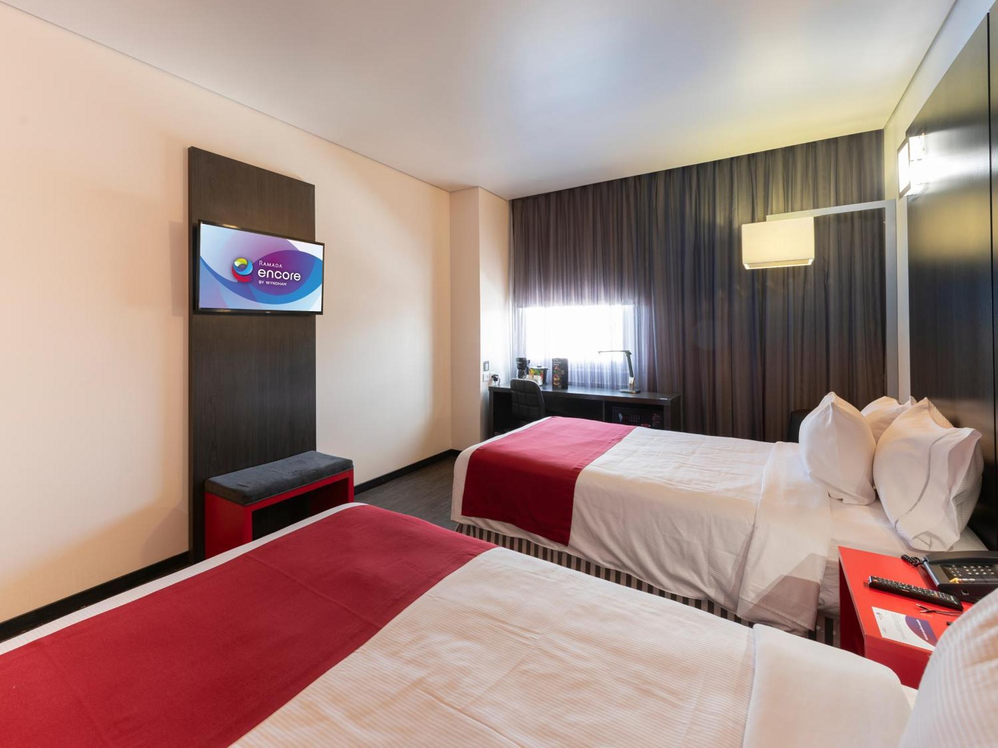 Ramada Encore By Wyndham Hotel Puebla