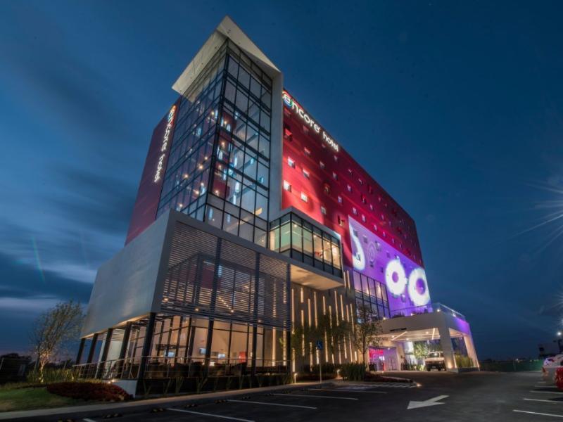 Hotel Ramada Encore By Wyndham
